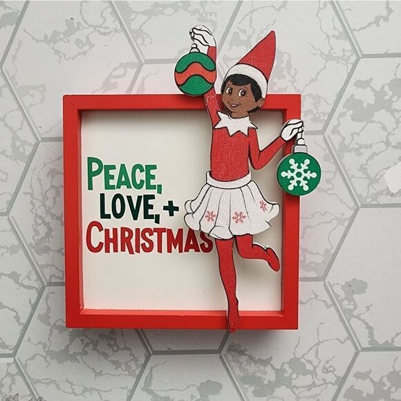 New original Elf on the shelf Christmas tabletop/ picture Girl "PEACE LOVE XMAS" - Picture 1 of 5